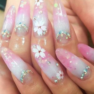 flower nail art for summer season