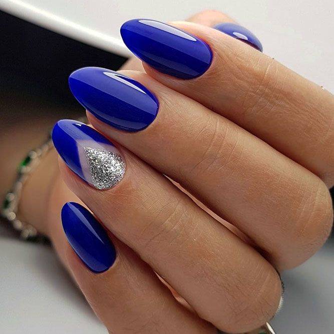 glitter-royal-blue-nails-designs