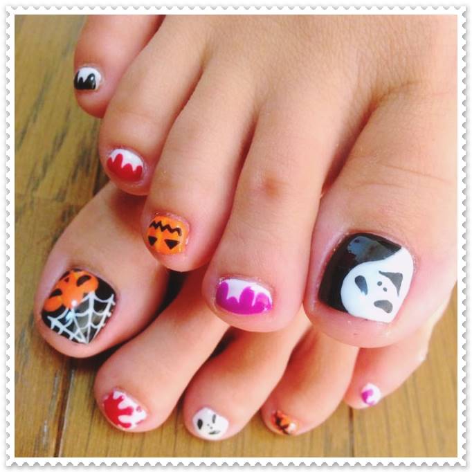 ghost nail art for toes