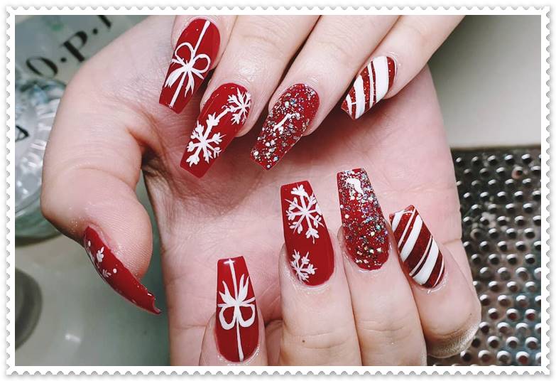 Christmas-nail-art-designs-pictures
