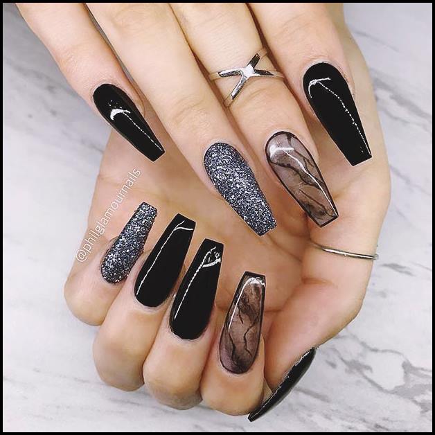 Black-Glitter-and-Black-Jelly-Nail-Ideas-pictures