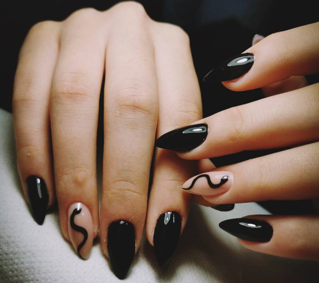 fancy nail art nail art black