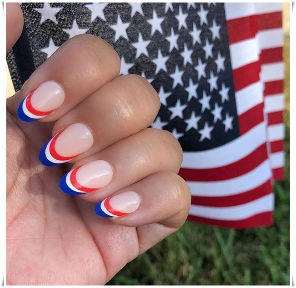 Amazing-White-Blue-and-Red-Patriotic-Nails-