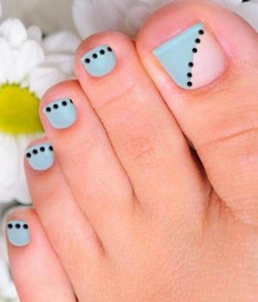 15 Beach Blue Sea Toe Nails