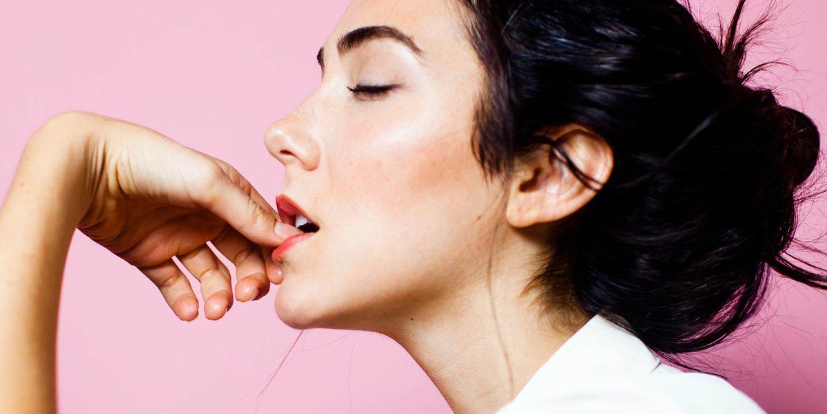 Nail Biting : How to Stop Biting Nails - Easy Way to Stop Nail Biting