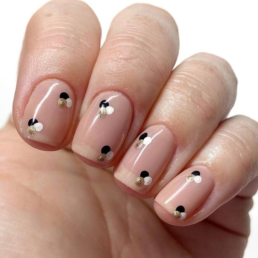 April Nails Designs simple nail art